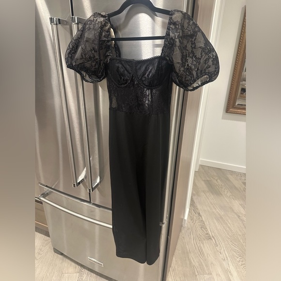 WeWoreWhat - Underwire Corset Lace Midi Dress - Size 2 - Picture 4 of 4